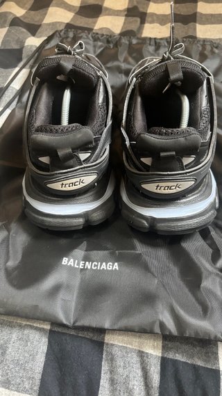 Balenciaga Track Led Talla 41 (PRECIO NEGOCIABLE)