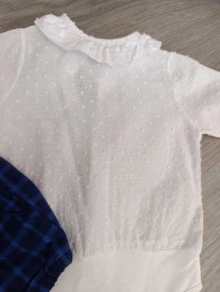 Conjunto bebé body blanco y braguita azul