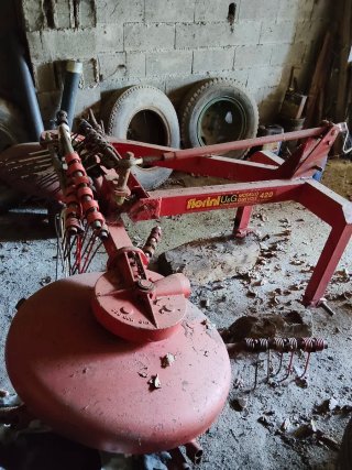 Rastrillo hilerador Fiorini U&G 420