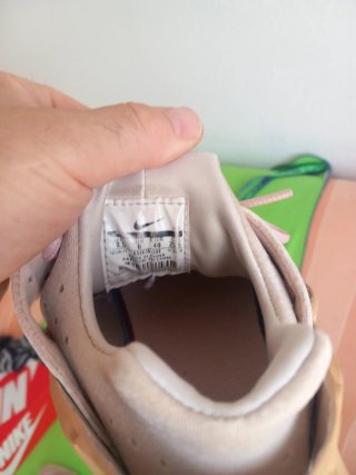 Zapatilla Nike Huarache Beige/Rosa
