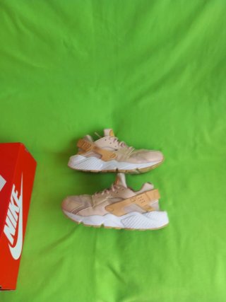 Zapatilla Nike Huarache Beige/Rosa