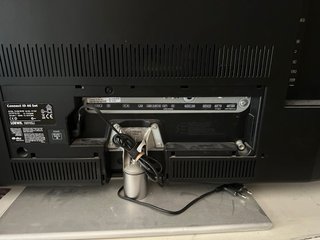 Televisión Loewe 46 Negra con