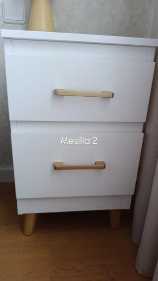 2 Mesitas de Noche Ikea Blancas
