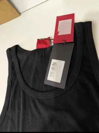 Camiseta sin mangas Hugo Boss negra