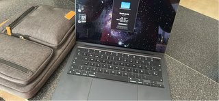 MacBook Air M2 2022 Azul Noche