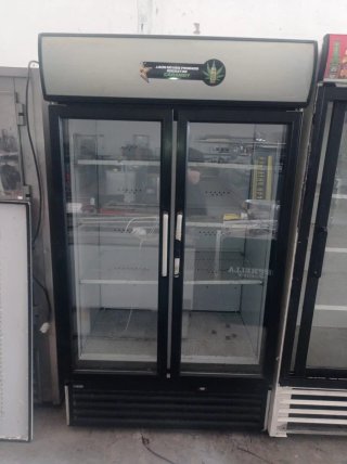 Neveras expositoras vertical cristal refrigeradas