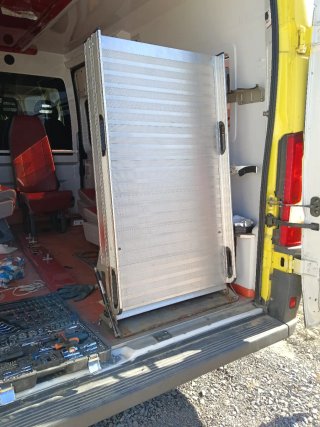 Rampa para vehículos