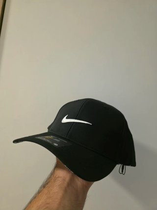 Gorra Nike Beige Stussy