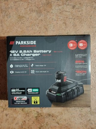 Parkside Batteria 12V 2.5Ah + Caricabatterie 6A