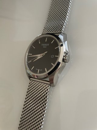 Reloj Tissot Couturier “Cuarzo” 39 mm