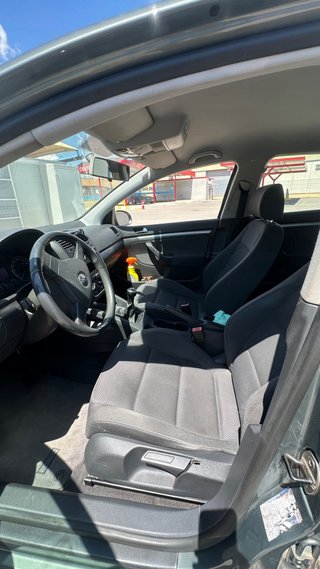 Volkswagen Golf 2004