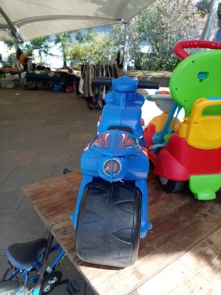 Moto infantil Tundra XR