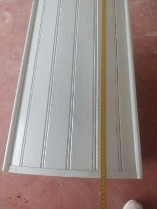 Baúl infantil gris y blanco