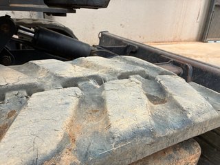 Miniexcavadora  JCB 8 Toneladas