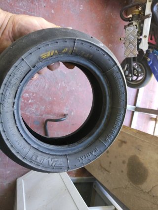 Neumático PMT 110/55 R 6.5 y 90/65R 6.5
