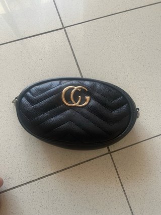 Bolso Riñonera Gucci Negro Chevron