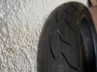 Neumático Bridgestone Battlax SC 140/70 R14