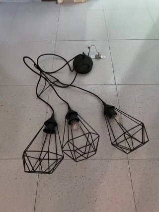 Lámpara de techo geométrica negra