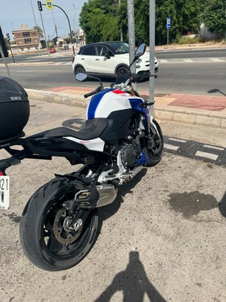 BMW F900R Naked Moto