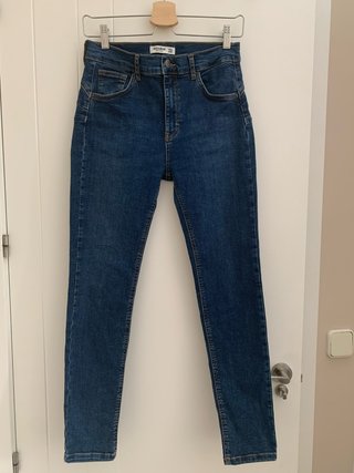 Pantalones vaqueros Pull&Bear chica Talla 40