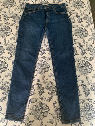 Pantalones vaqueros Pull&Bear chica Talla 40