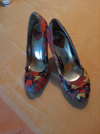 Zapatos tacón Rocket Dog estampado floral T40