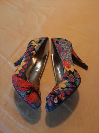 Zapatos tacón Rocket Dog estampado floral T40