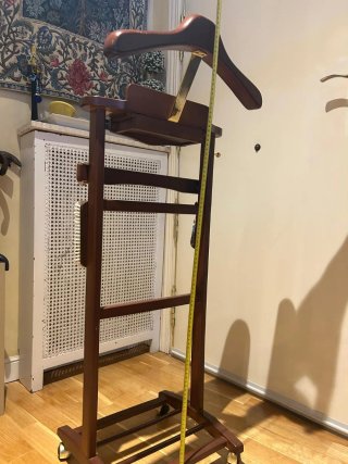 Galán de noche madera con accesorios