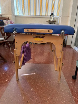Camilla para masajes de madera regulador de altura