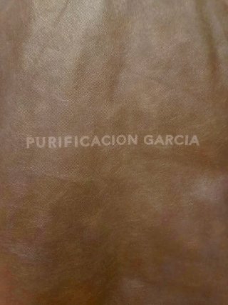Vestido Purificación García Negro y Dorado