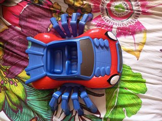 Coche Spidey y sus Amigos