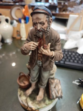 Figura Capodimonte Pescador