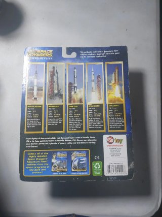 Space Voyagers: América's Race to Space