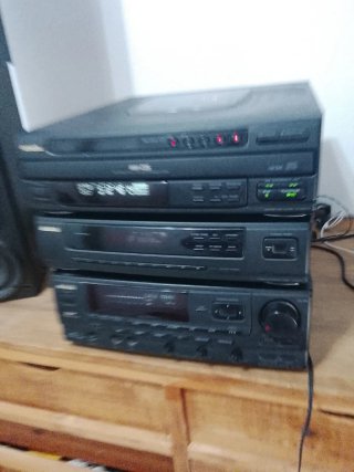 Equipo de Sonido Aiwa para Reparar para piezas