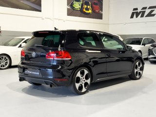 Volkswagen Golf 2.0 TSI 210cv GTI