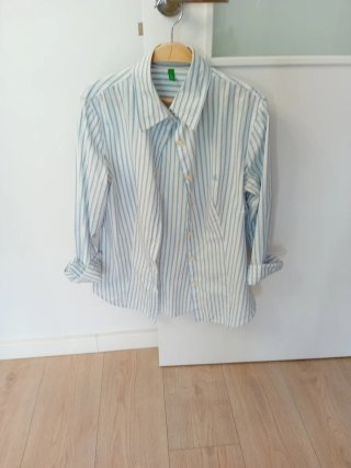 Camisa Benetton Rayas Azul y Blanco