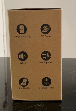 Fuente de agua para gatos