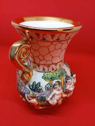 Vaso vintage Ceramica Capodimonte bordi Dorati