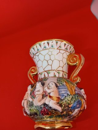 Vaso vintage Ceramica Capodimonte bordi Dorati