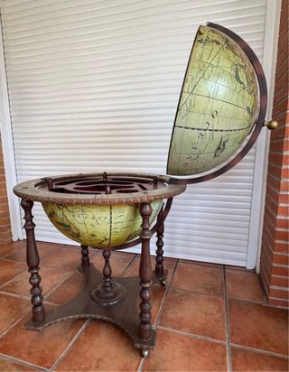 Botellero Globo Terráqueo