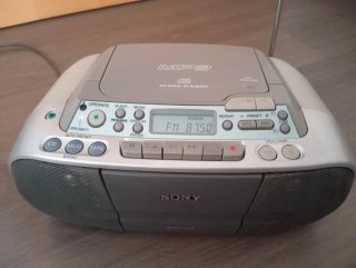Radio CD Sony MP3