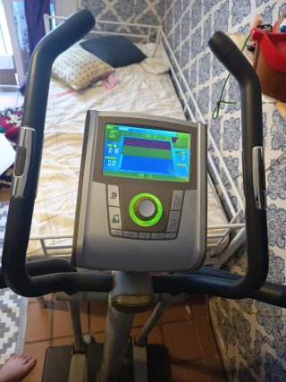 Bicicleta Elíptica Tunturi Performance C40