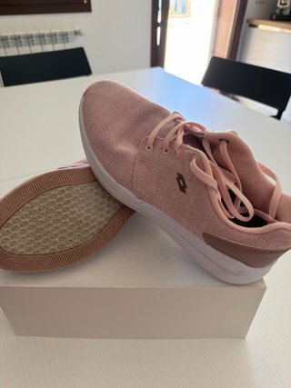 Scarpe da ginnastica Lotto rosa cipria taglia 38