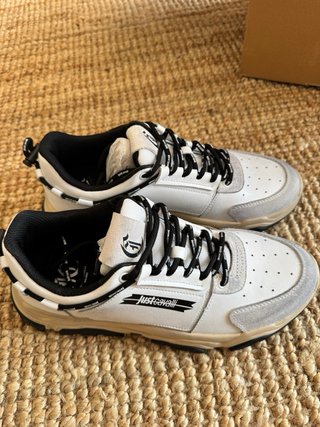 Zapatillas Just Cavalli Blancas y Grises