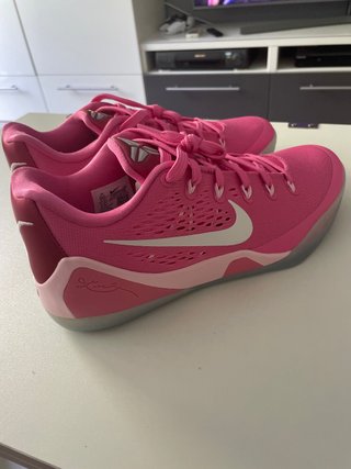 Nike Kobe 9 EM Low Protro Talla 44.5 Nuevas