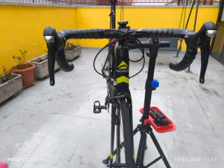 Bicicleta de carretera Merida Ride 4000