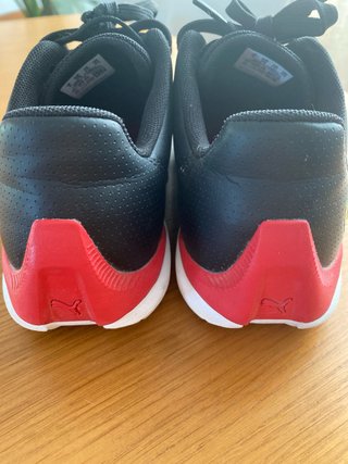 Zapatillas Puma Ferrari Negras y Rojas