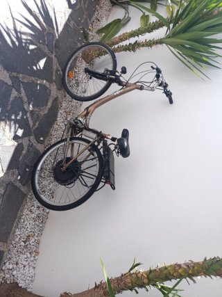 Bicicleta Eléctrica, batería litio gran autonomía