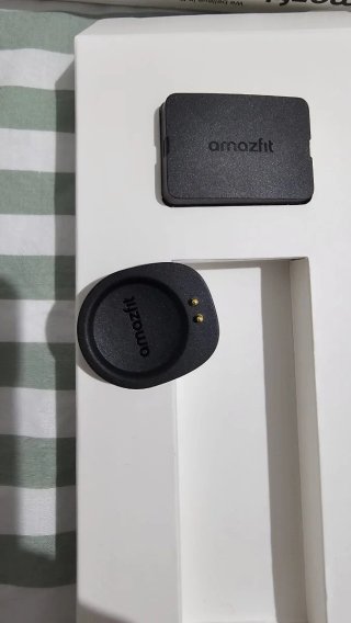 Amazfit Helio Strap - Fitness Tracker Minimal