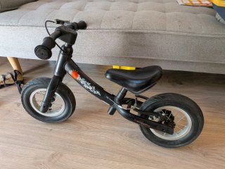 Bicicleta de equilibrio infantil